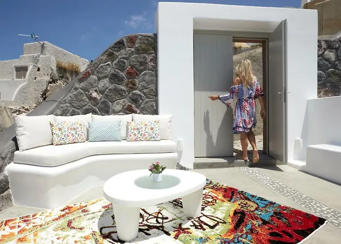 Mellow Luxury Cave Apartment