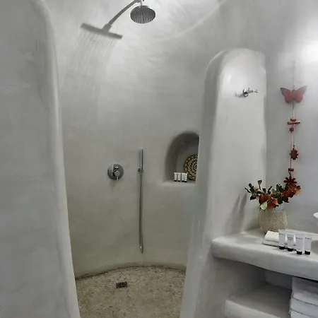Mellow Luxury Cave Apartamento Oia