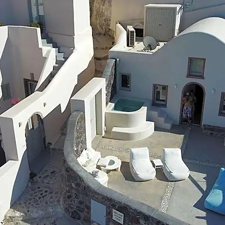 Mellow Luxury Cave Apartment Oia (Santorini)