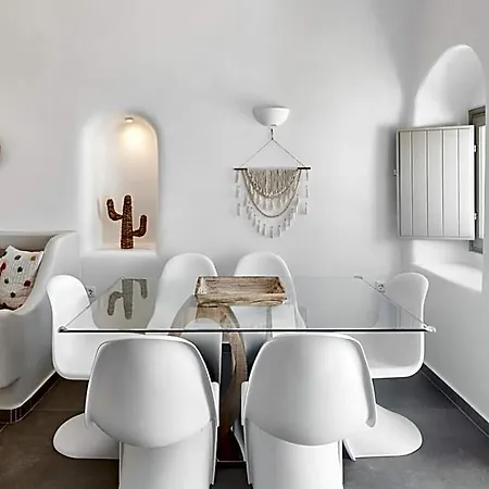 Mellow Luxury Cave Apartment *