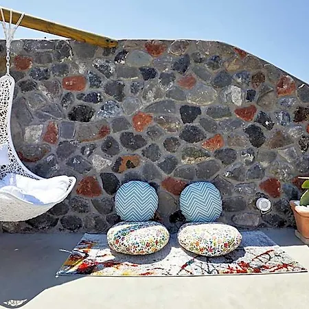 Mellow Luxury Cave Oia (Santorini)