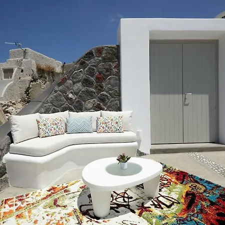 Mellow Luxury Cave Apartment *