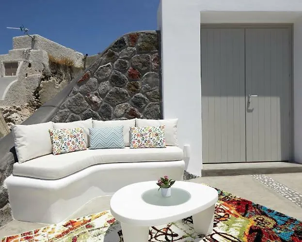 Mellow Luxury Cave Apartment *