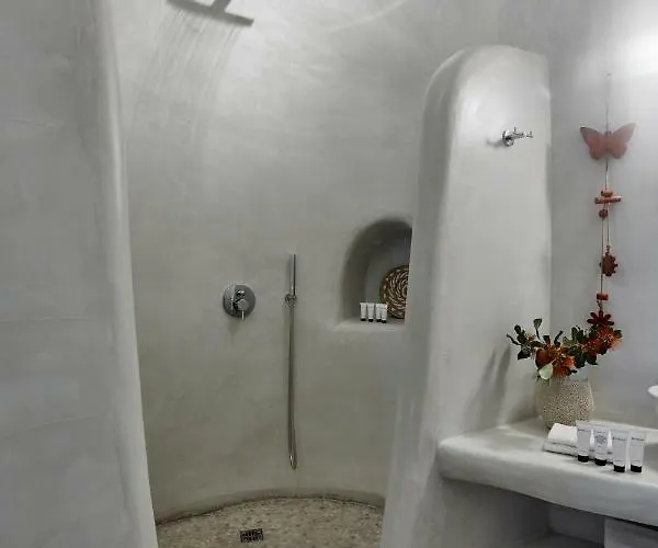 Mellow Luxury Cave Daire Oia